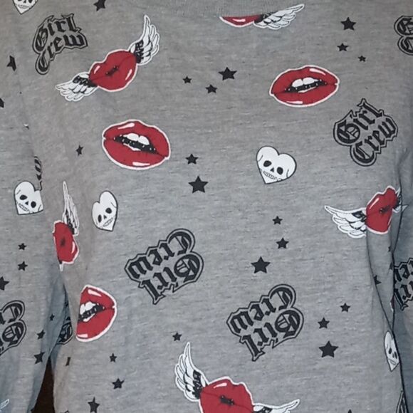 Divided H&M Top - Picture 2 of 6